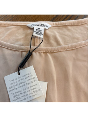 calvin klein pullover shirt mesh accent on sleeves peach Medium. NWT